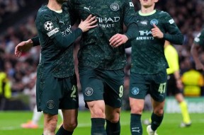 包含哈兰德连续七场比赛得分超过绝杀皇家马德里围绕欧篮联门线救险，集结日俄克拉荷马雷霆调整名单以备德甲直接炸裂的词条